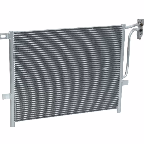 UAC Condensador BMW 323i 99-00 (325i 01-05, Z4 03-08) UAC CN4994 Colombia