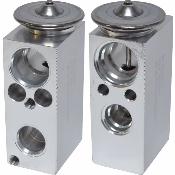 UAC Válvula Expansion Mercedes C230 02-09 (C250/C280/C300/C350/CLS400/CLS550/E250) UAC EX529509C Colombia